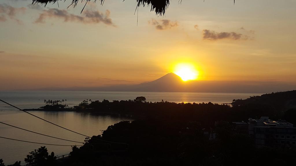Villa Kipas Retreat Senggigi Eksteriør billede
